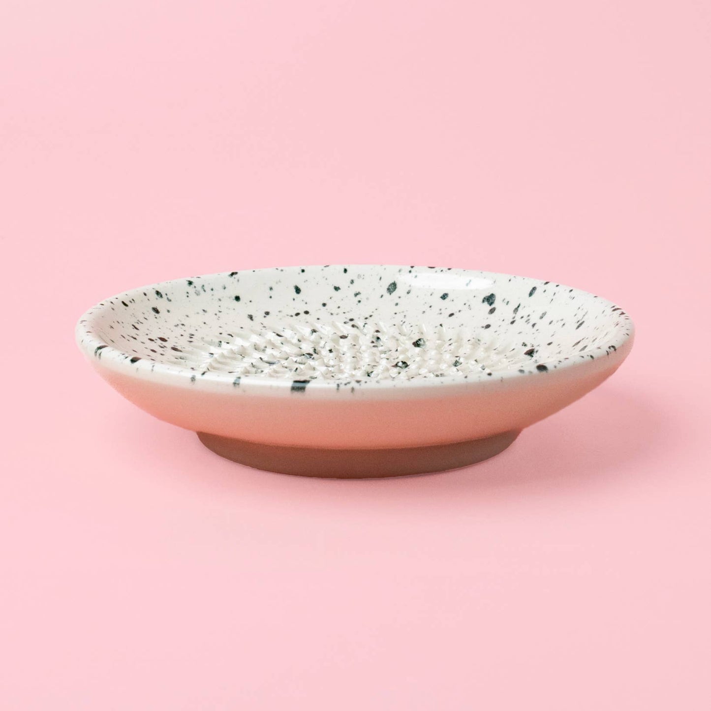 Petite assiette Râpe en Céramique
