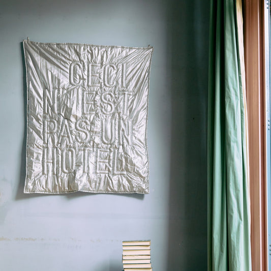Décoration murale - Ceci n'est pas un hôtel
