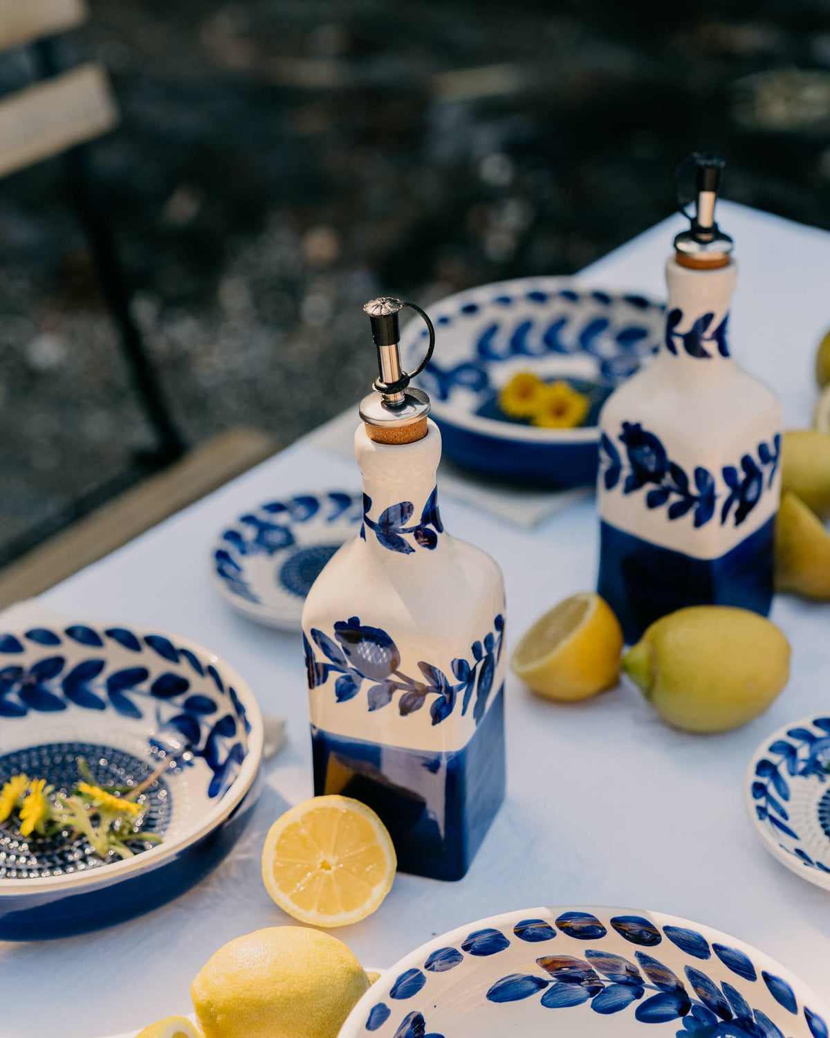 Distributeur d'huile d'olive en céramique artisanale - style traditionnel de Nerja