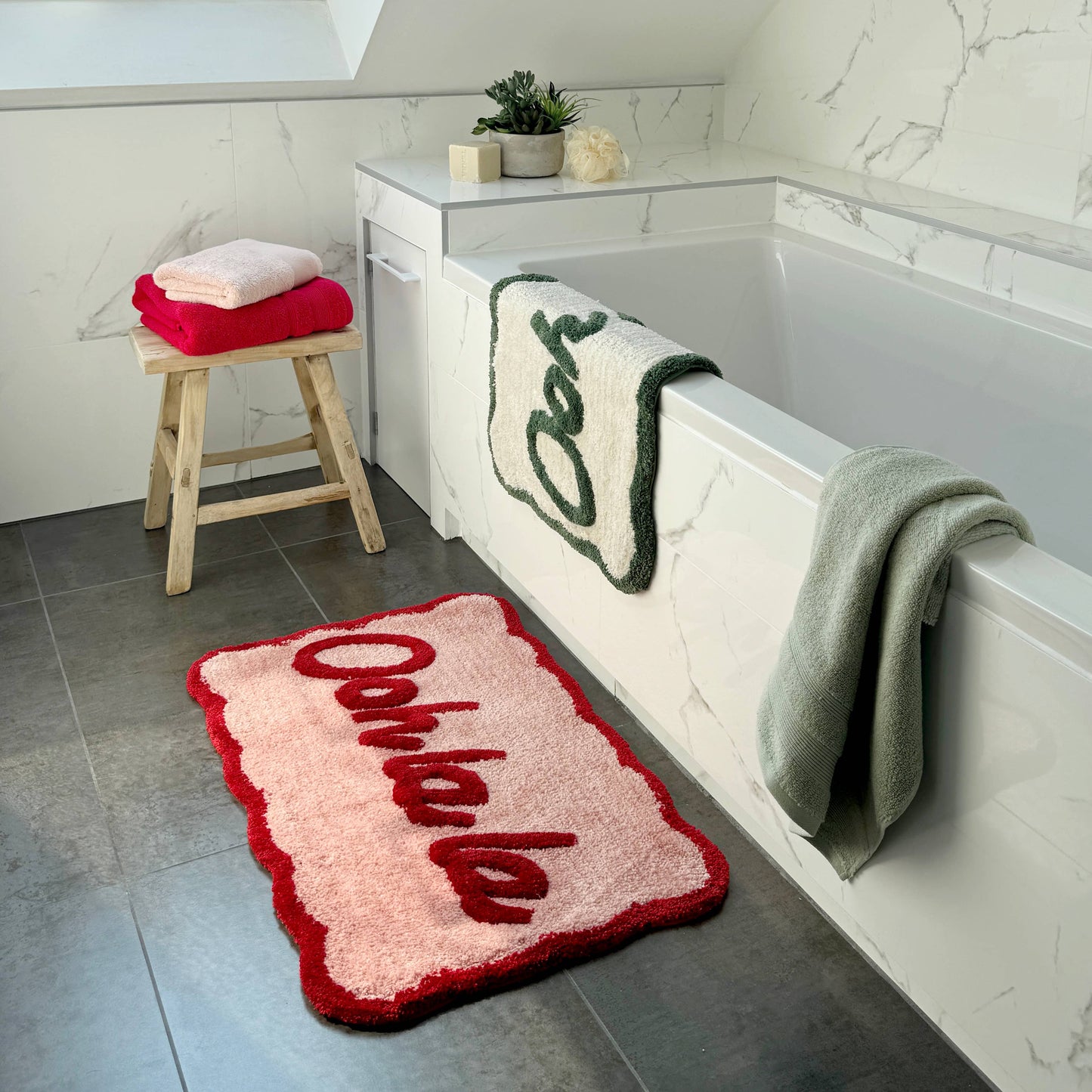 Tapis de Bain Ooh La La - Rose/Rouge