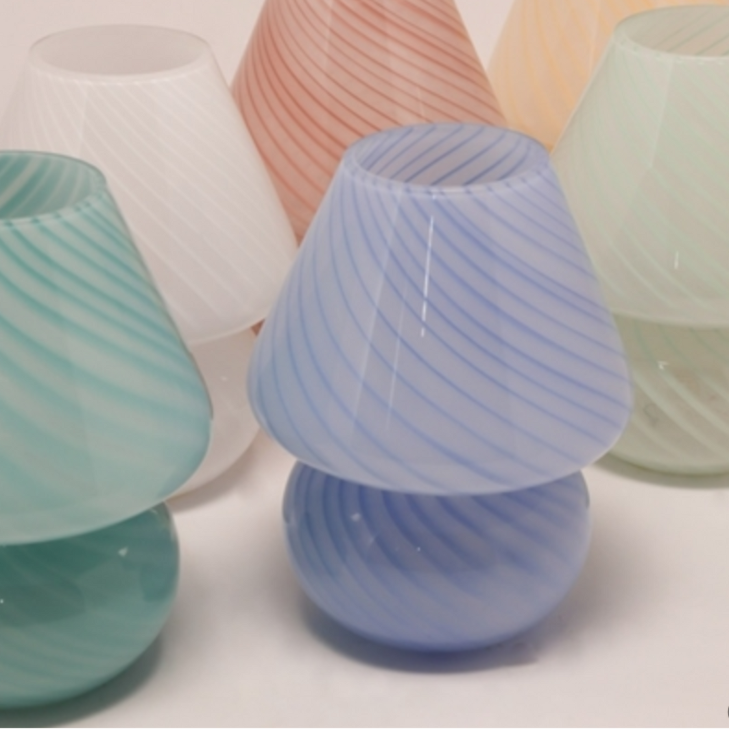 Lampe LUMI - Petit modèle bleu