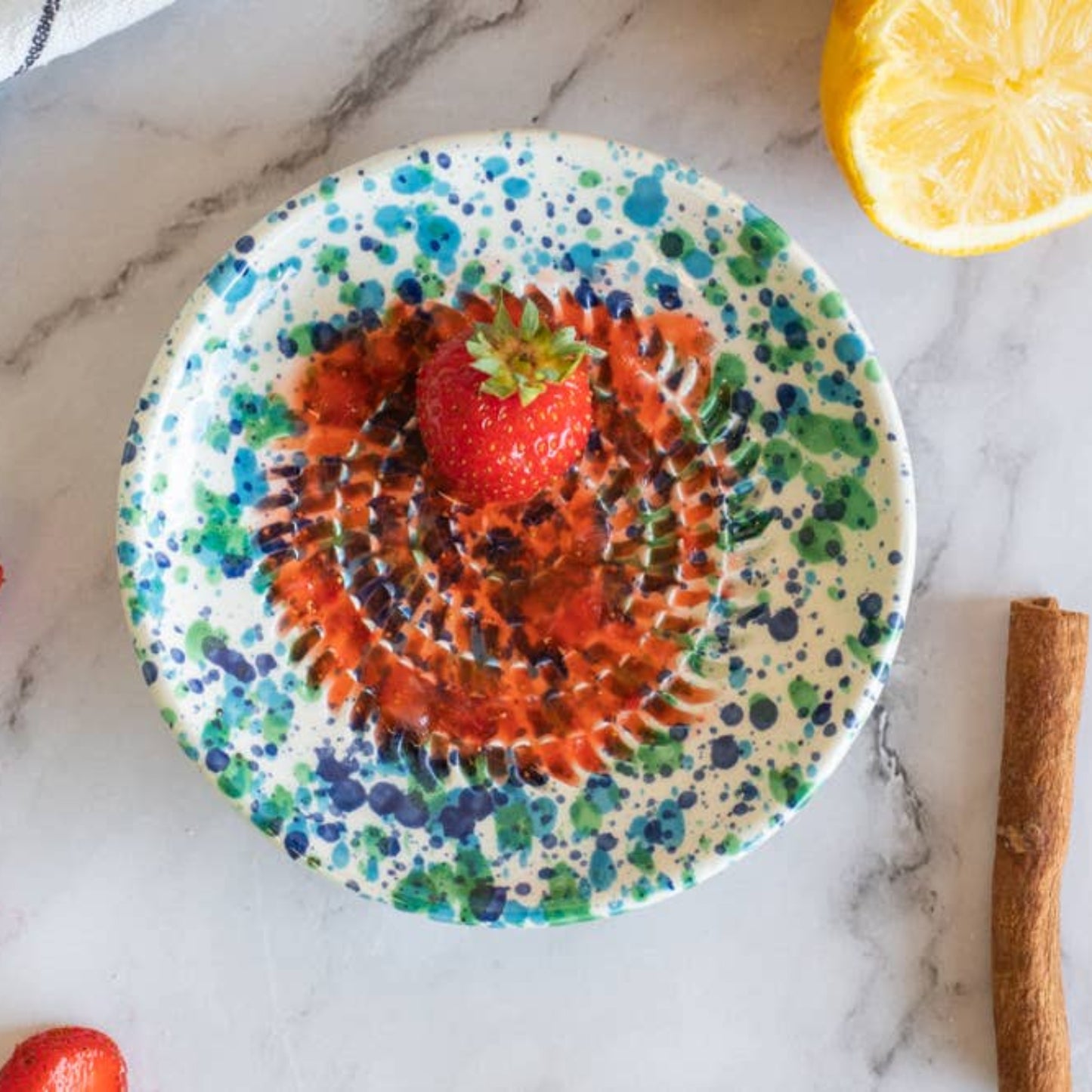 Petite assiette Râpe en Céramique