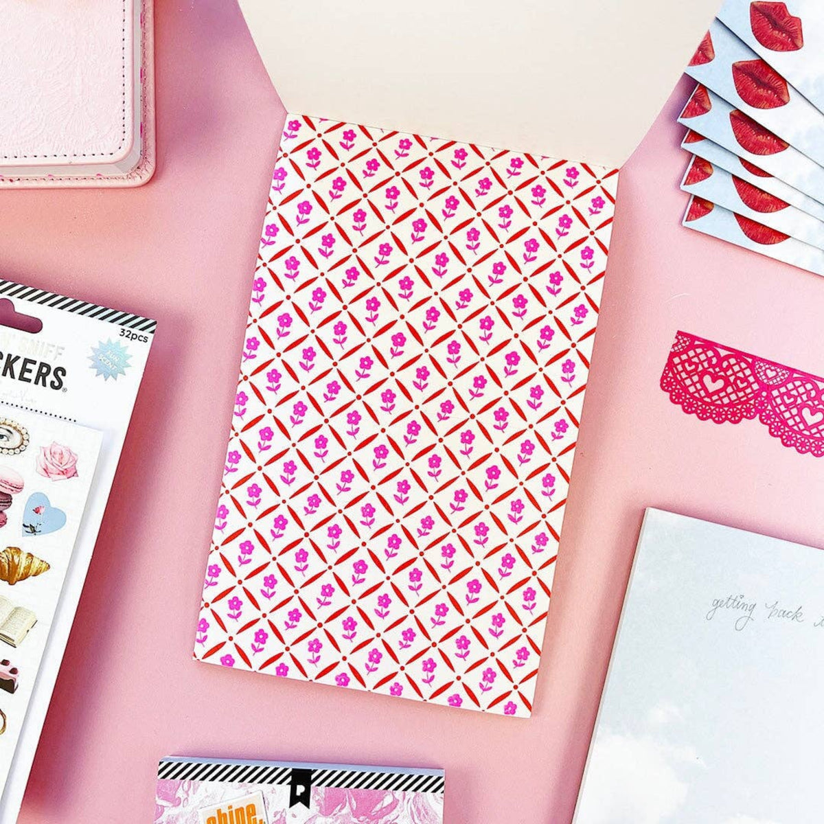 Carnet de Stickers Coquette Junk Journal